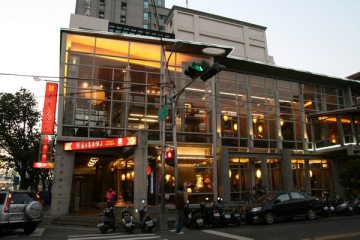2009.01.11~12。台中吃到死之旅→【鼎王麻辣鍋。我跟你拼了】