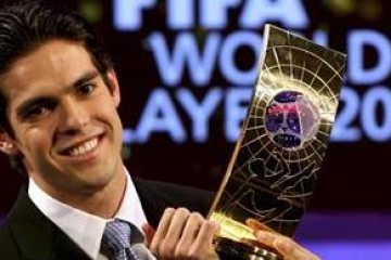 2007世界足球先生。KAKA